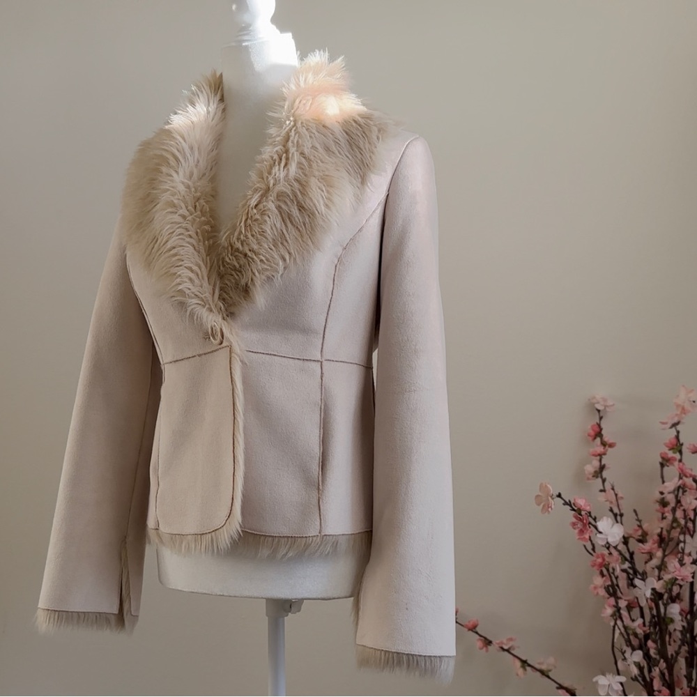 F Faux Fur Women's Jacket SMALL MADE IN MACAU